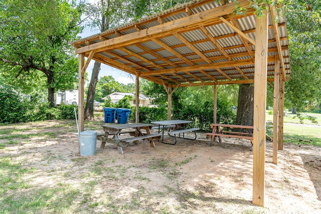 122 N Green Street Property Photo 14