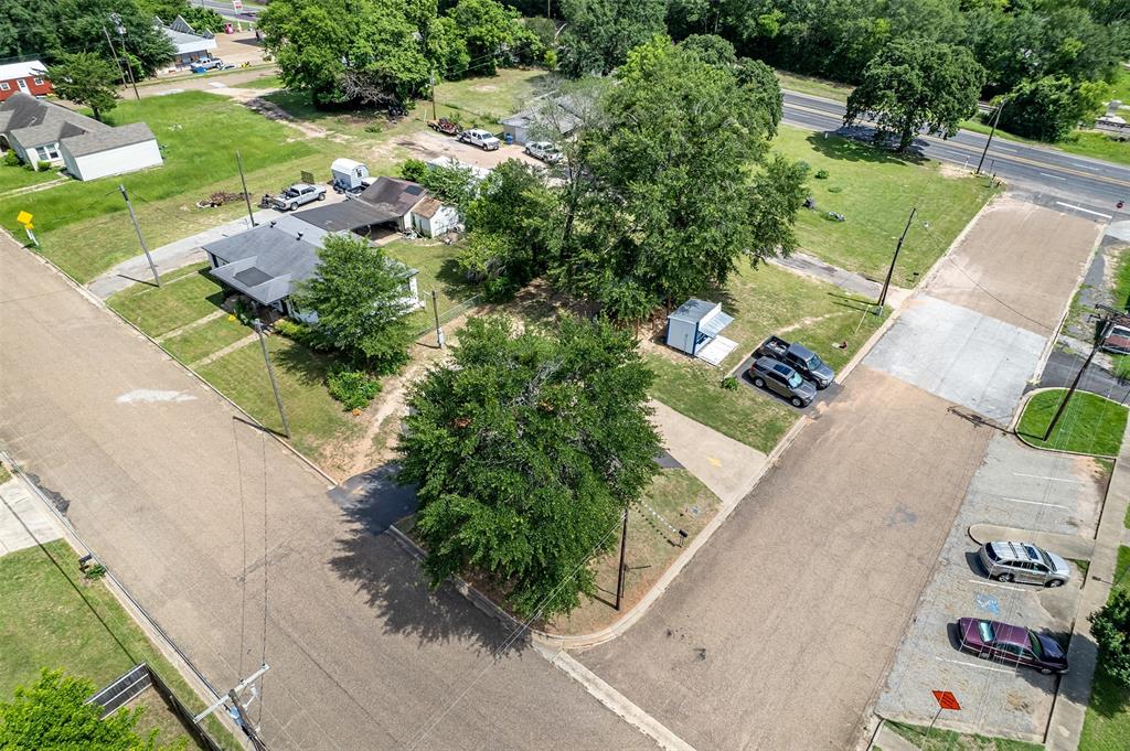 122 N Green Street Property Photo 25