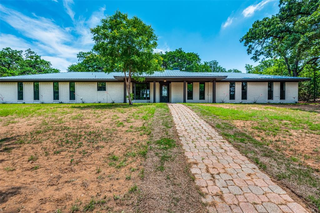 2215 Lake Sharon Drive Property Photo 1