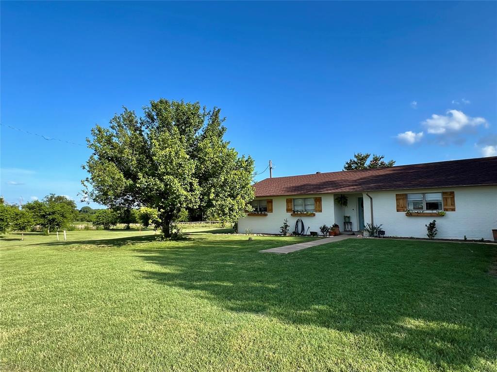 1858 County Road 304 Property Photo 1