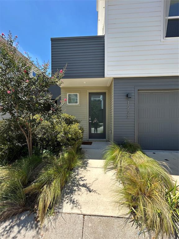 1277 Clifftop Lane Property Photo 1