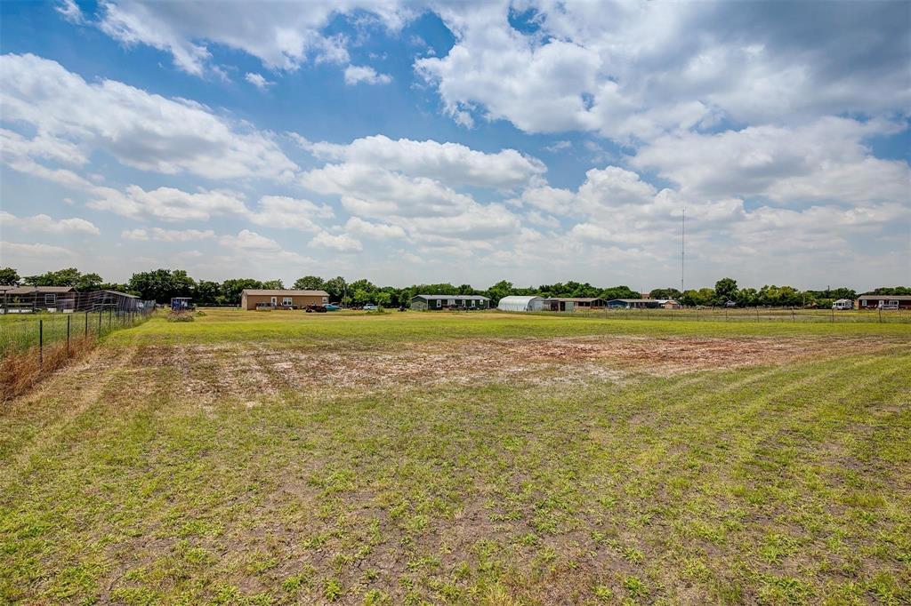 7466 County Road 573 Drive