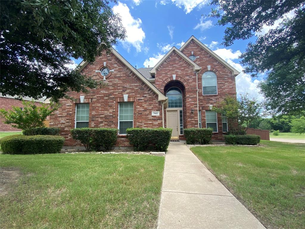 740 Bridgeport Lane Property Photo 1