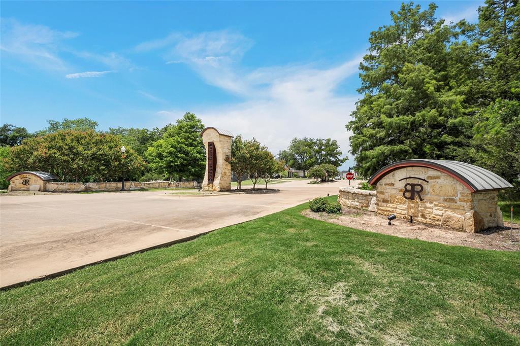 16014 Torrey Springs Boulevard Property Photo 16