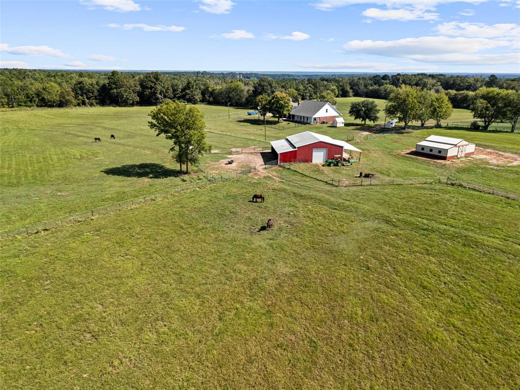 5989 Hwy. 259 Property Photo 34