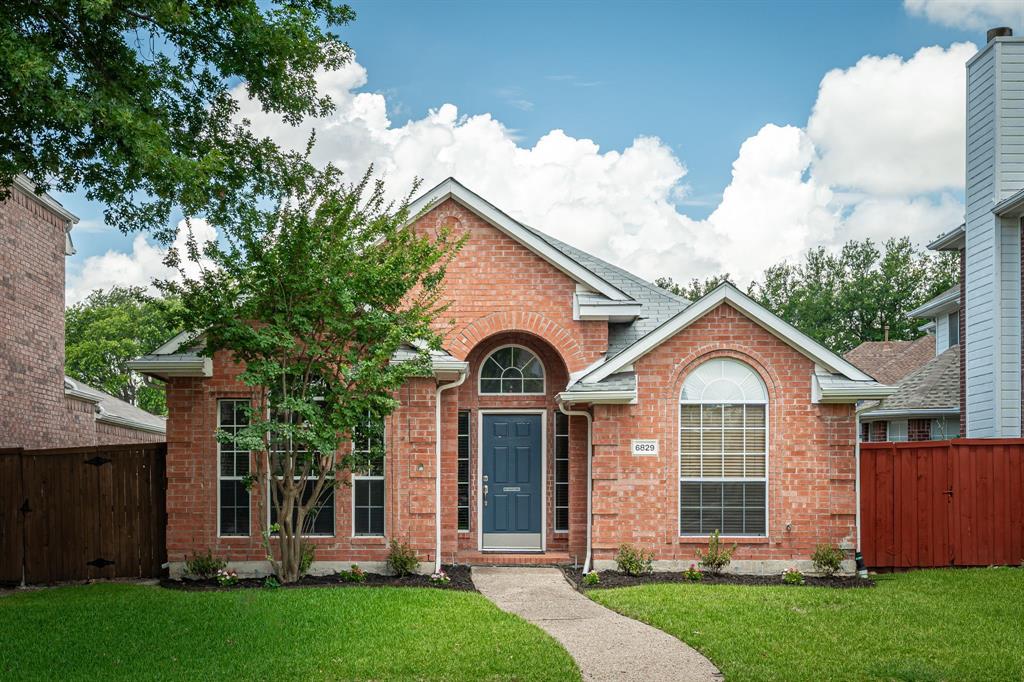 6829 Barbican Drive Property Photo 1