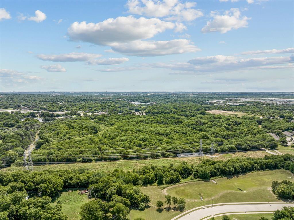 5200 Benbrook Boulevard Property Photo 9