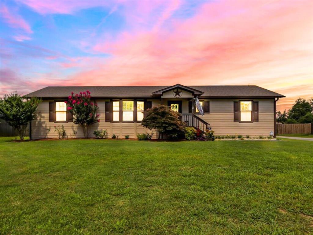 2672 Lansing Switch Road Property Photo 1