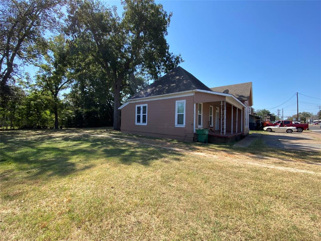 416 W Palestine Avenue Property Photo 1