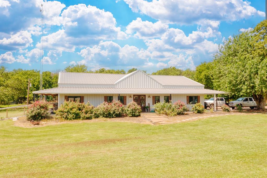 433 County Road 1245 Property Photo 1