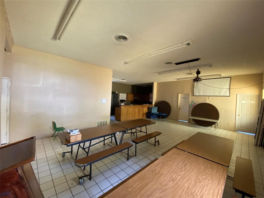 1213 S Medora Street Property Photo 27