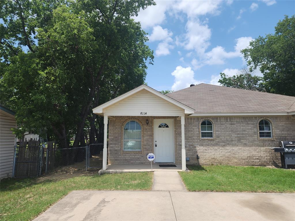 8114 W Elizabeth Lane Property Photo 1