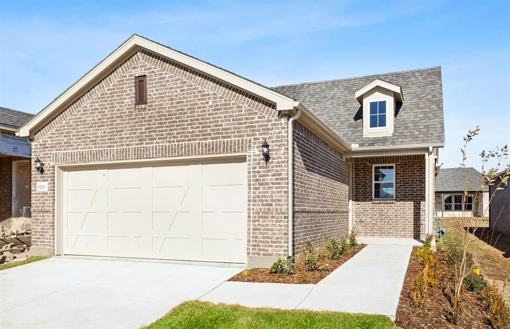 1233 Bogart Way Property Photo 1