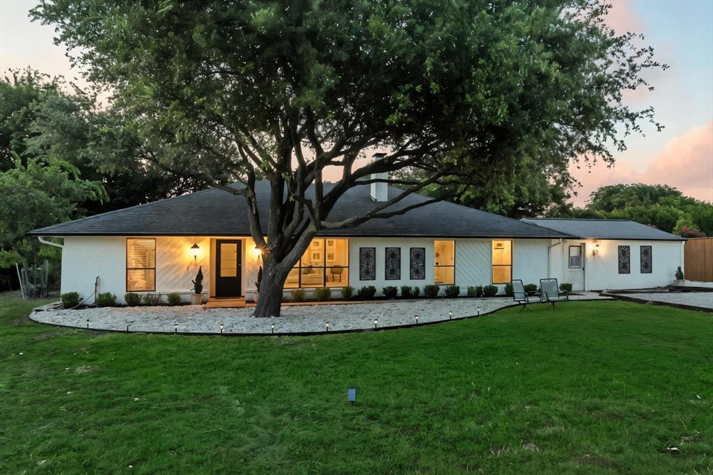 16485 Red Wood Circle Property Photo 1