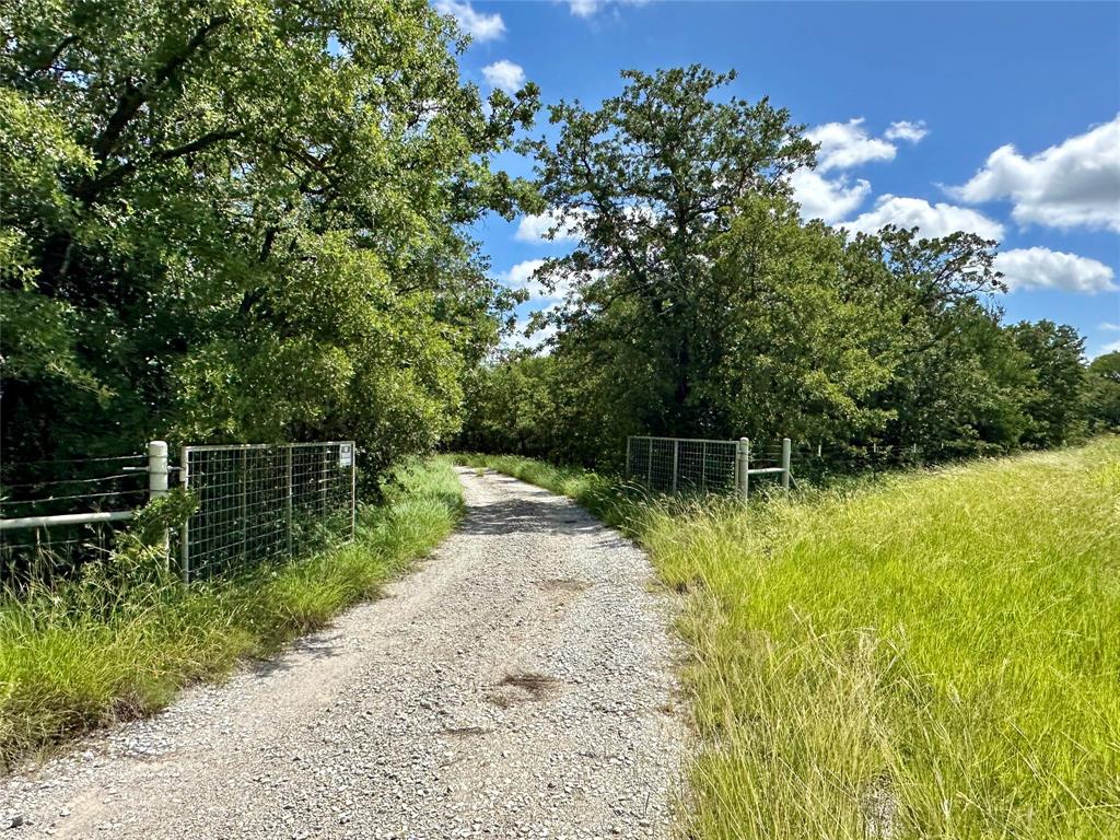 694 Spring Valley Road Property Photo 4