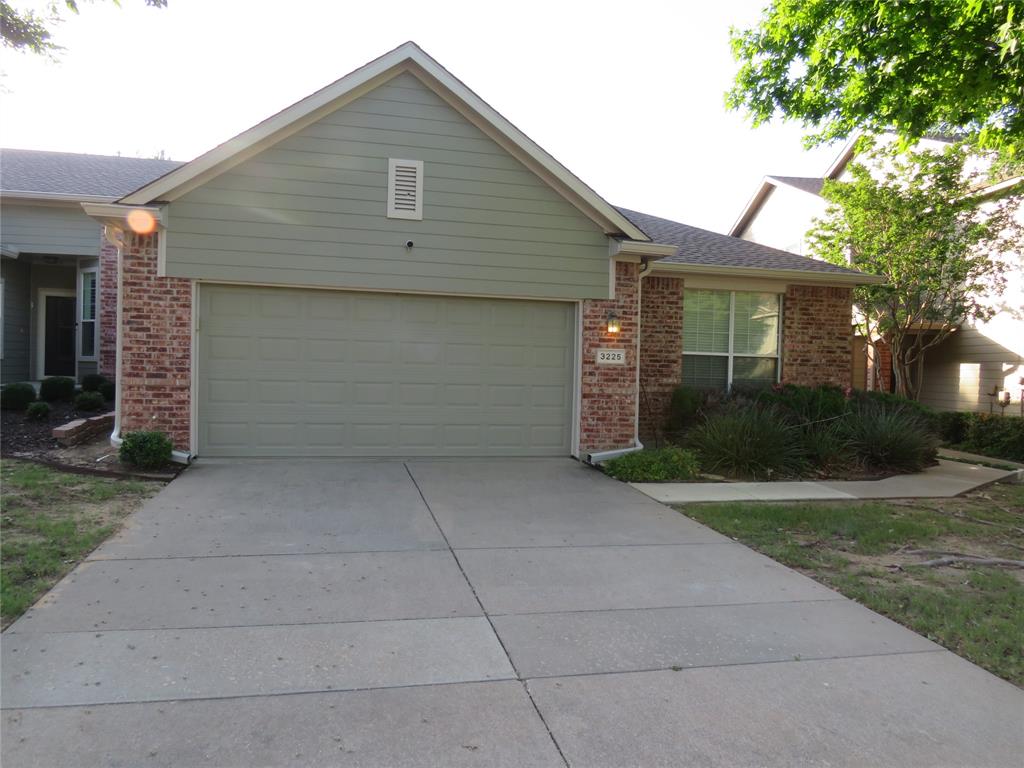 3225 Judge Holland Lane Property Photo 1