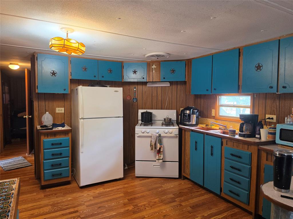 4411 Cherokee Drive Property Photo 6