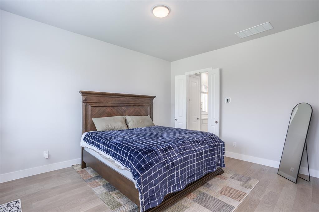 9404 Sunset Lane Property Photo 14