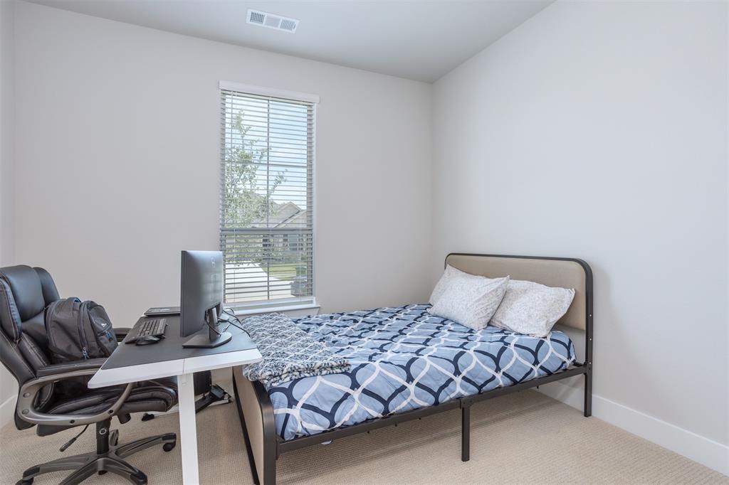 9404 Sunset Lane Property Photo 17