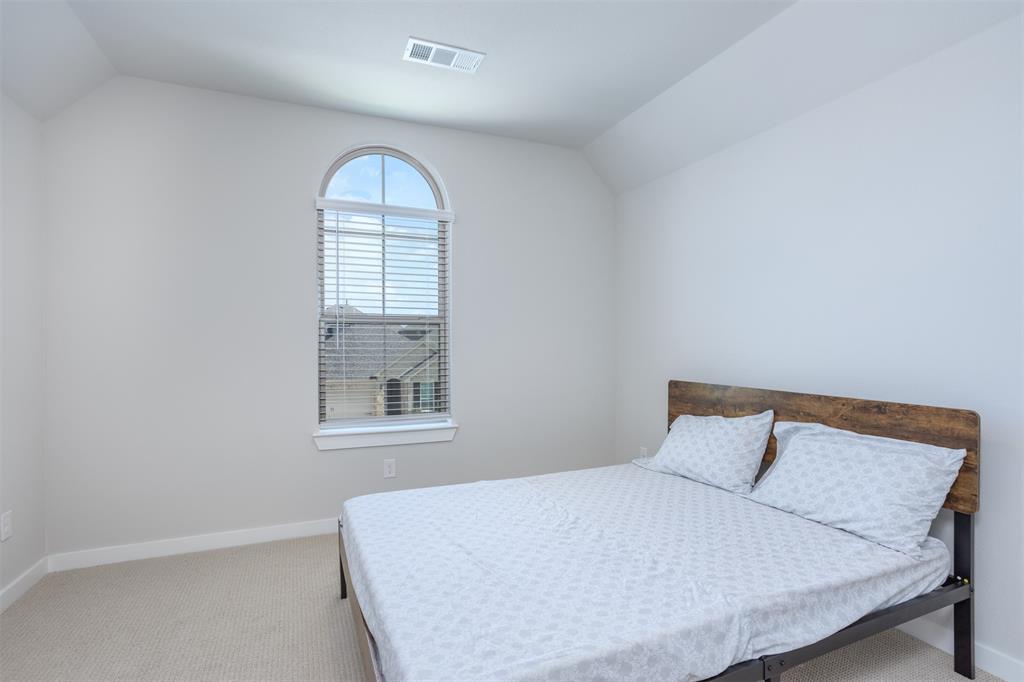 9404 Sunset Lane Property Photo 23