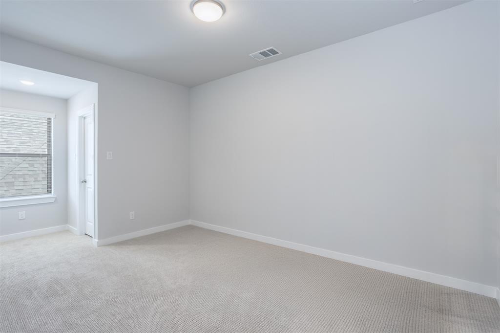 9404 Sunset Lane Property Photo 25