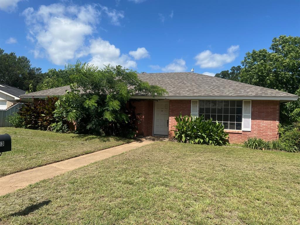 2913 6th Street Property Photo 1
