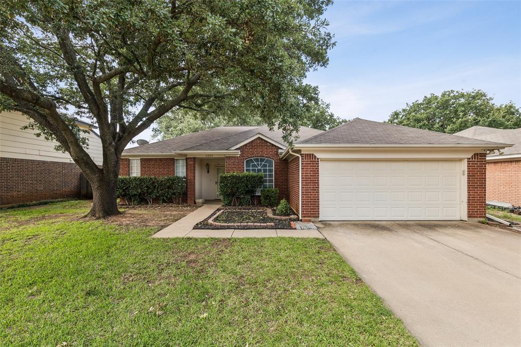 6222 Vista Wood Drive Property Photo 1