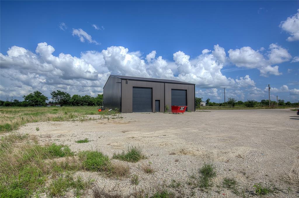 2800 Interstate Highway 30 Property Photo 4
