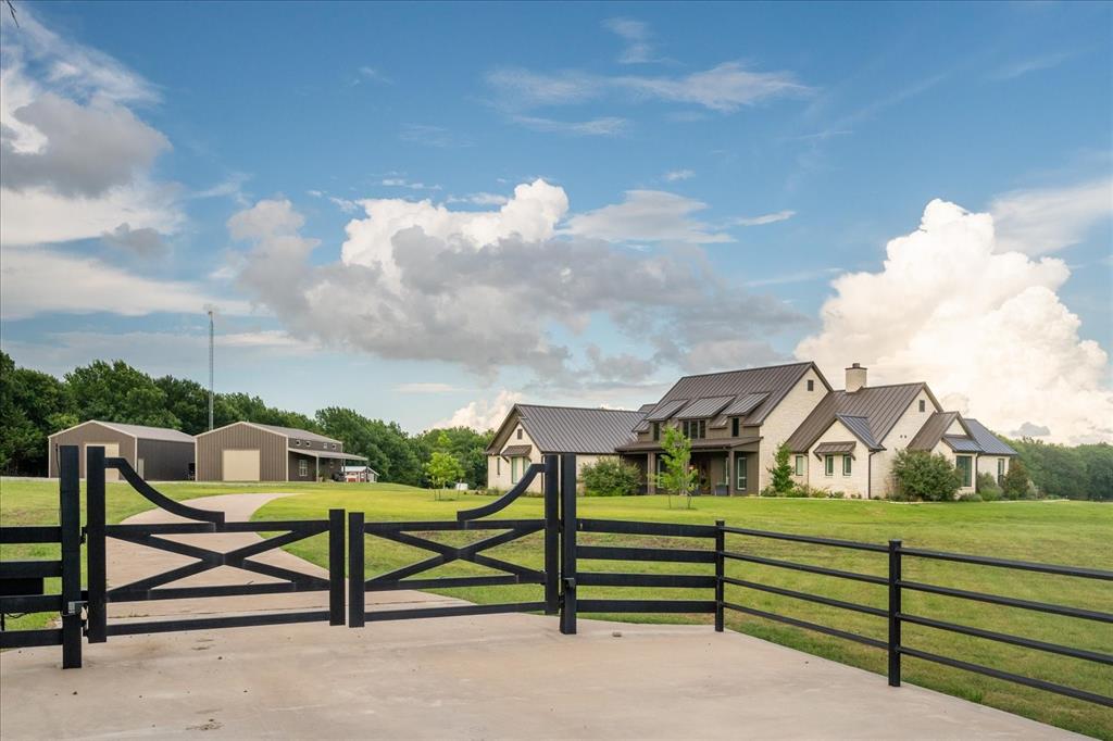 1284 County Road 4940