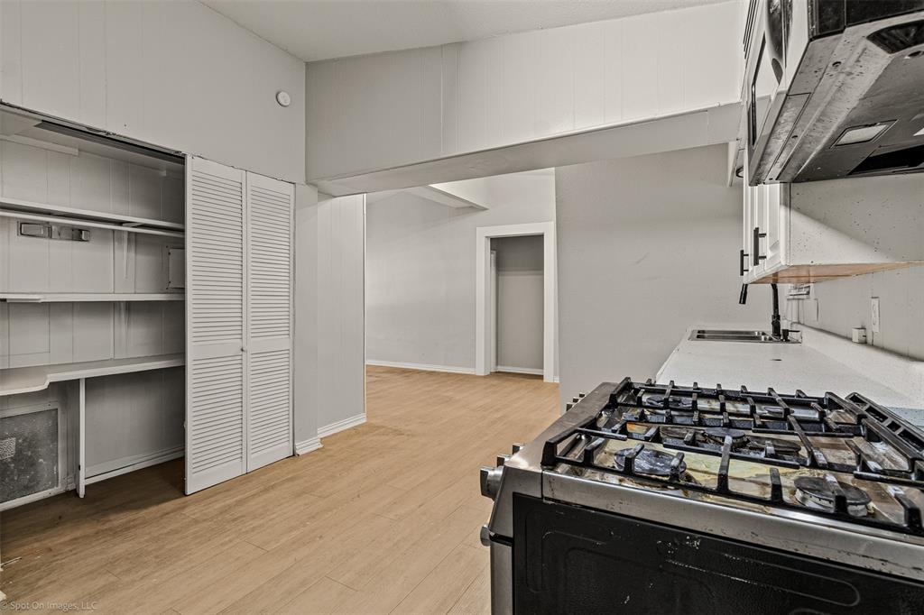 1814 Cumberland Drive Property Photo 9