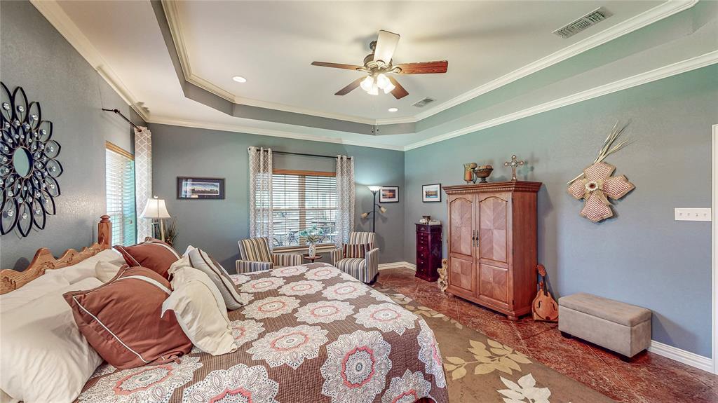 331 County Road 4847 Property Photo 18