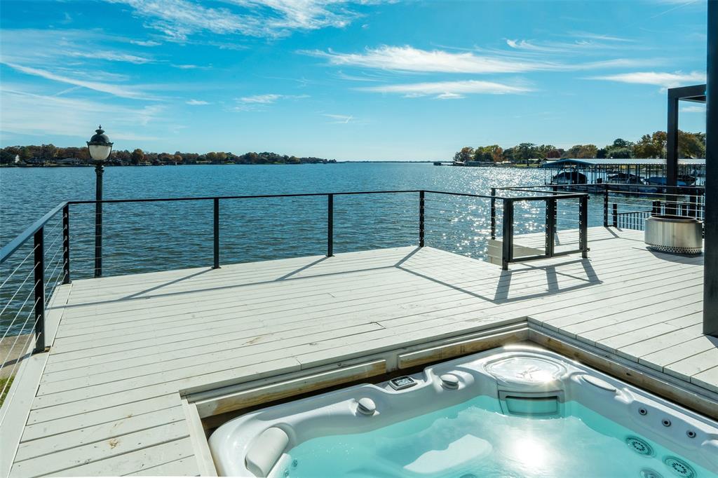 156 Marina Drive Property Photo 1