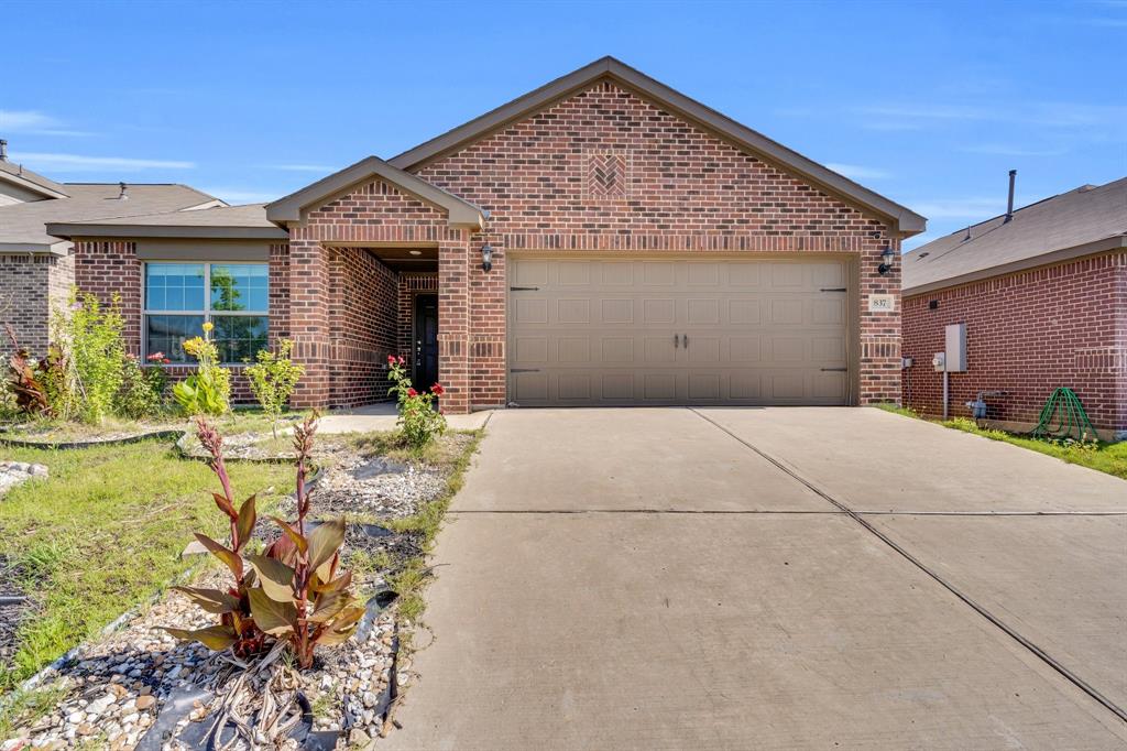837 Serena Drive Property Photo 1
