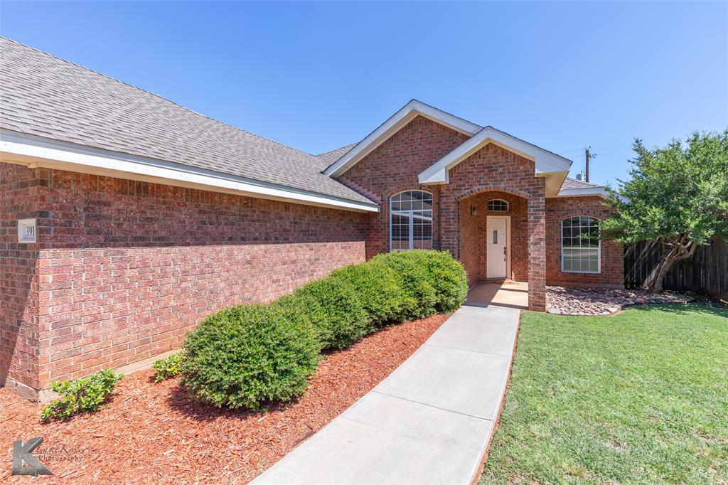 3910 Ridgway Road Property Photo 1