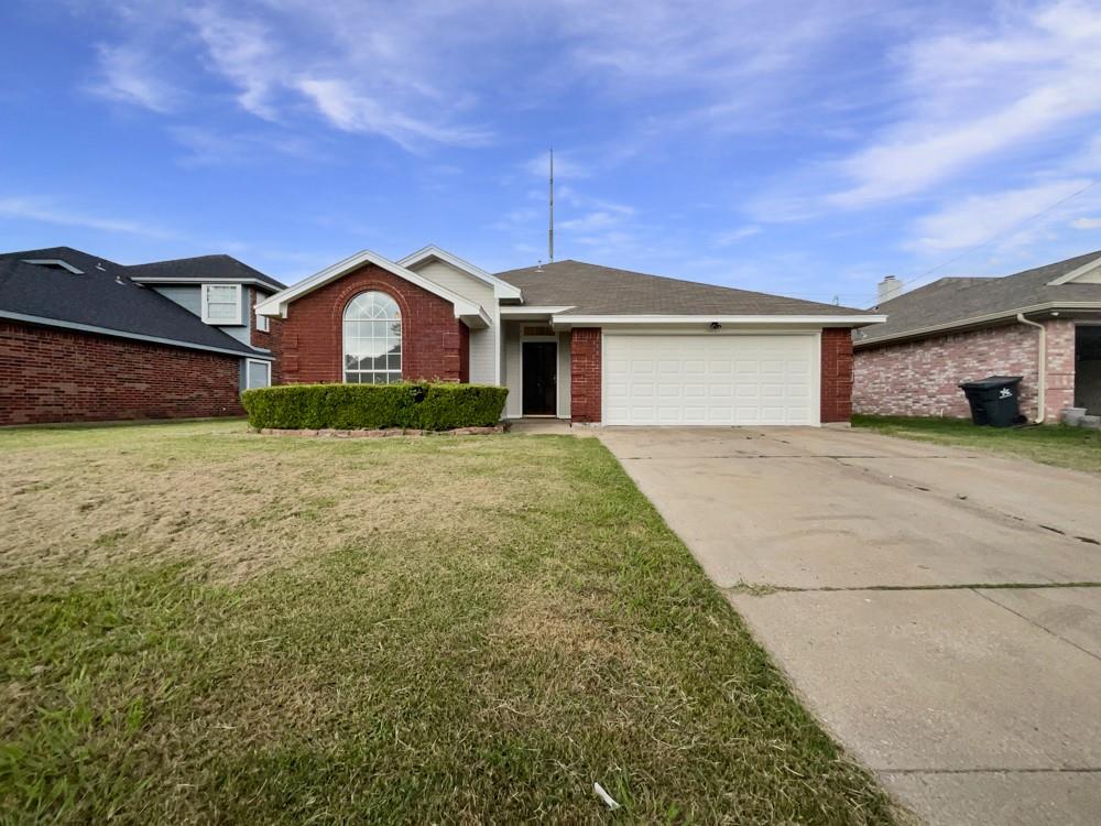 6020 Maple Leaf Drive Property Photo 1