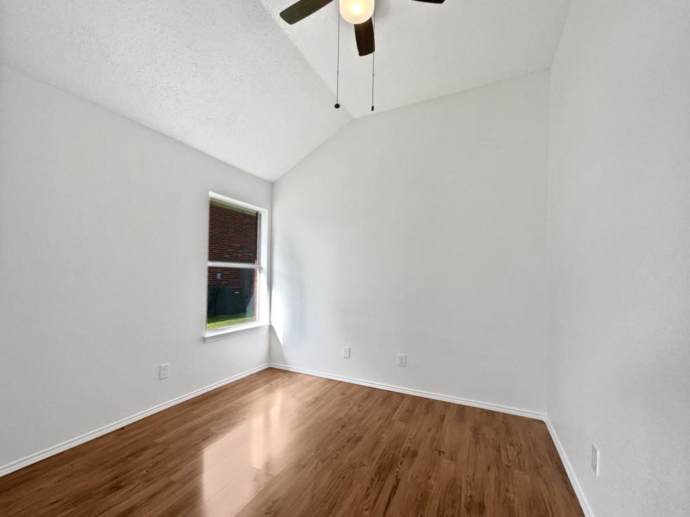 6020 Maple Leaf Drive Property Photo 15