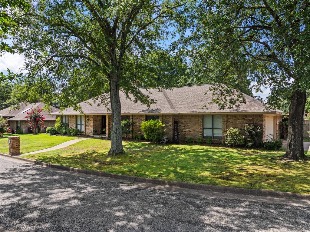 1801 Fairway Property Photo 1