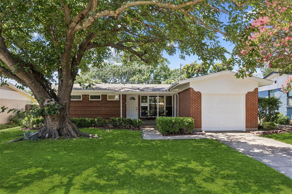 217 Leda Drive Property Photo 1