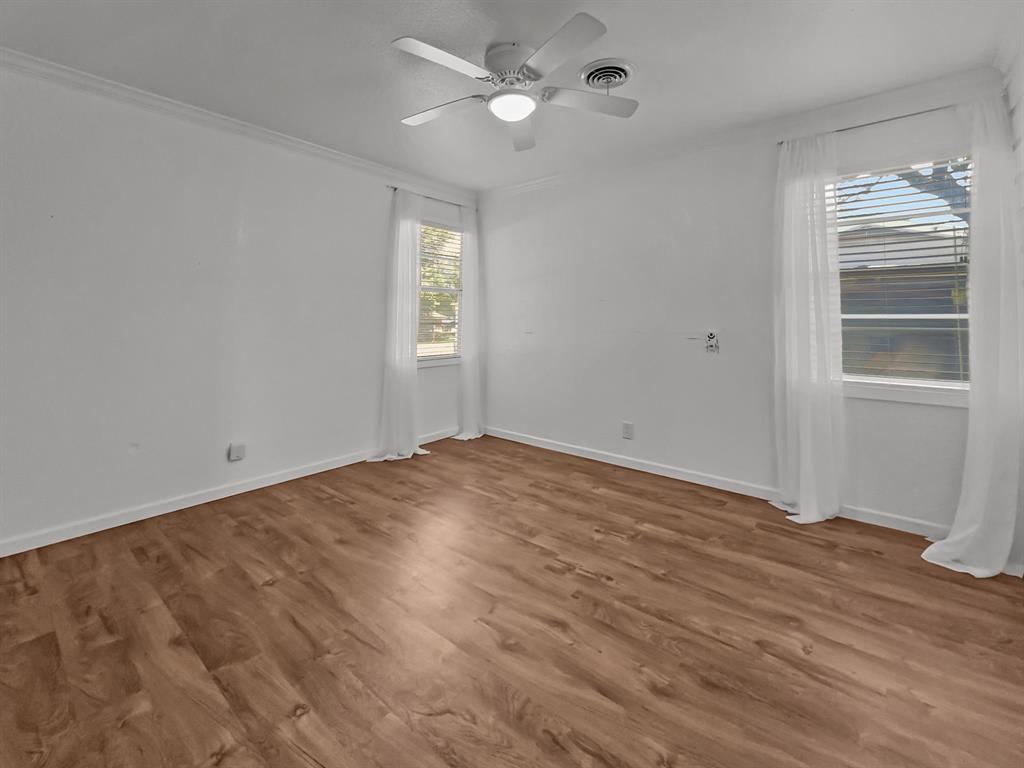 402 S Williams Street Property Photo 8