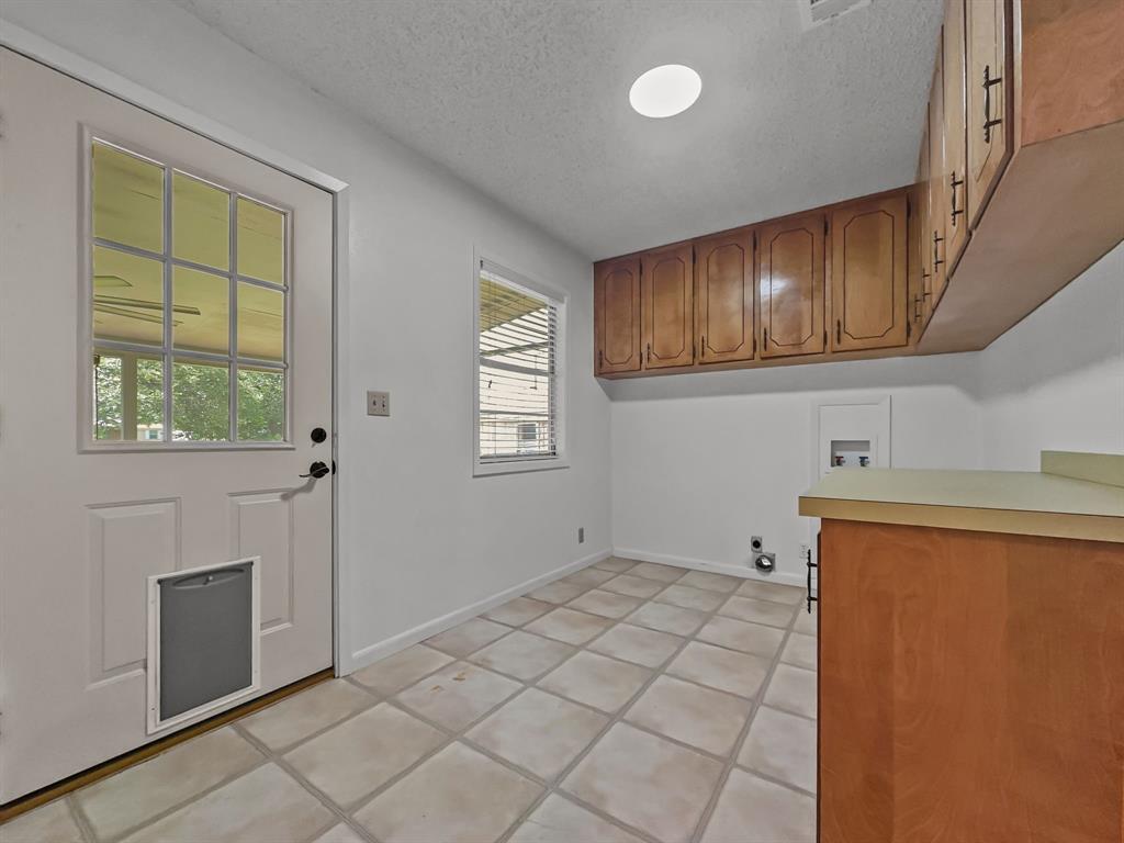 402 S Williams Street Property Photo 13
