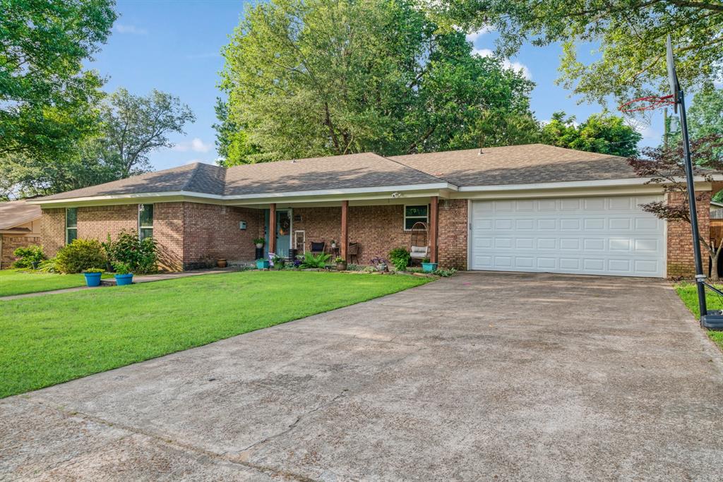 3010 Mahaffey Lane Property Photo 1