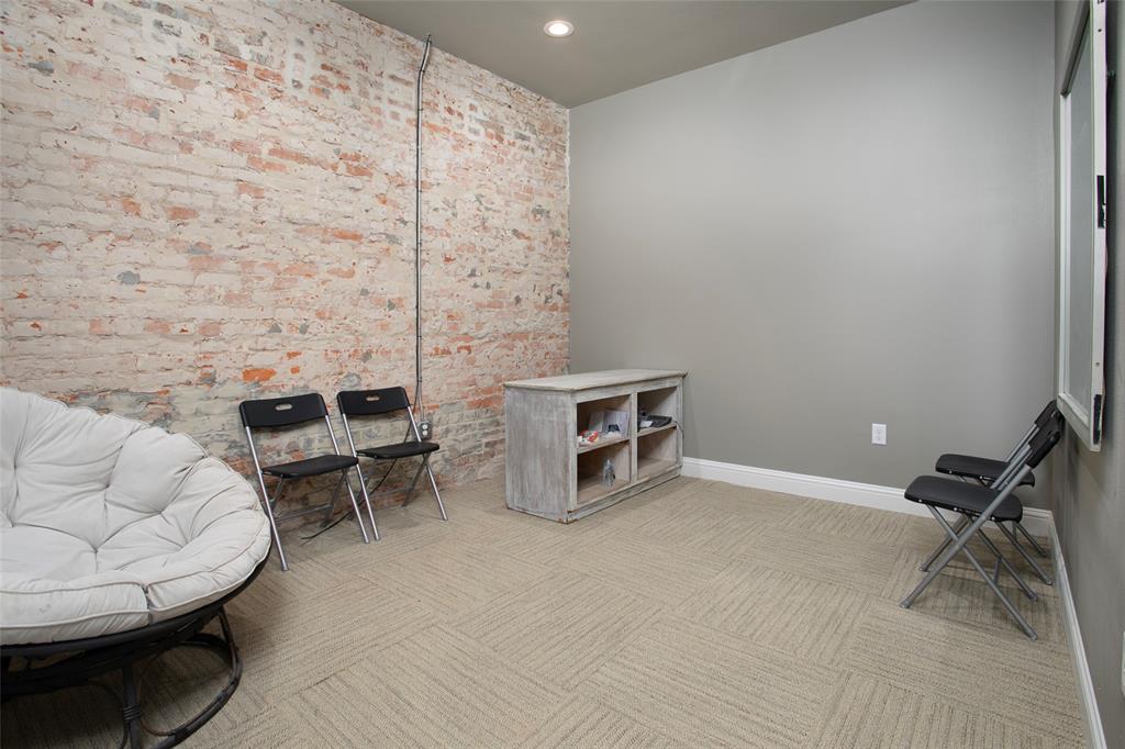 125 W Duval Street Property Photo 10