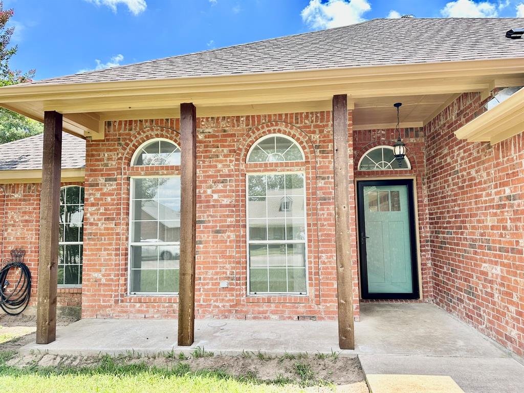 917 Calder Street Property Photo 1