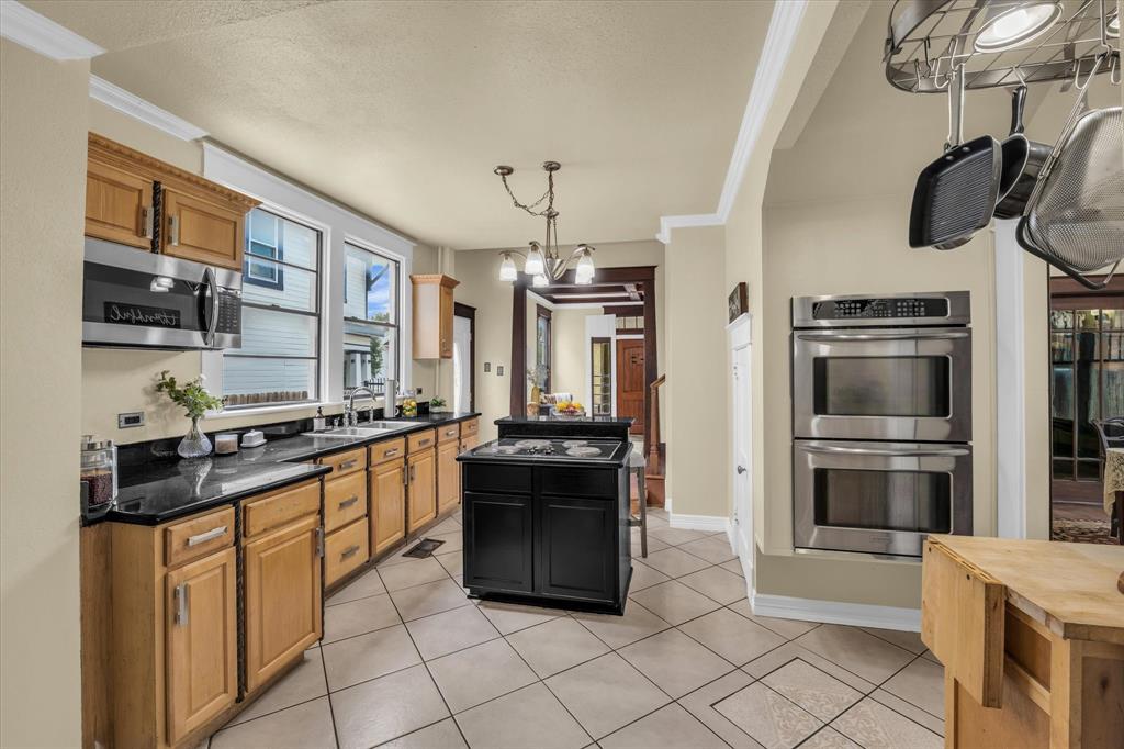 2215 Morrow Avenue Property Photo 14