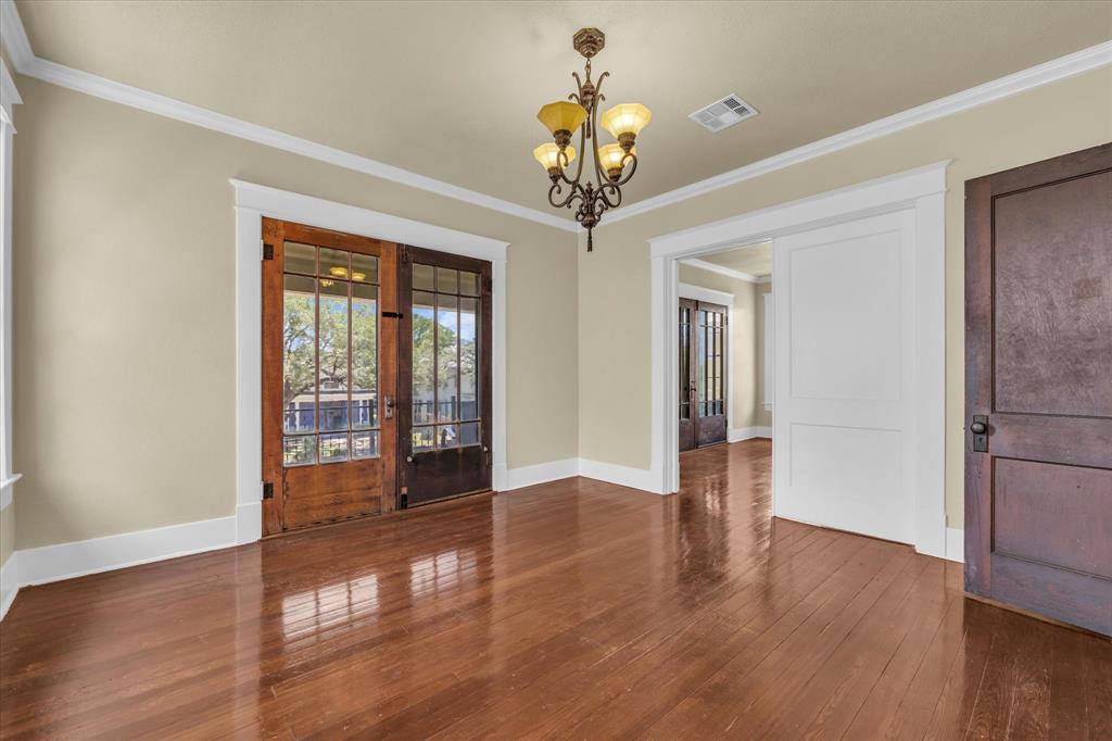 2215 Morrow Avenue Property Photo 28