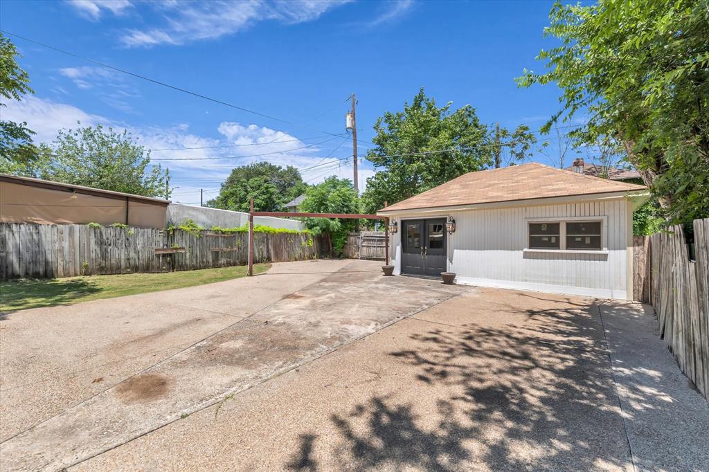 2215 Morrow Avenue Property Photo 32
