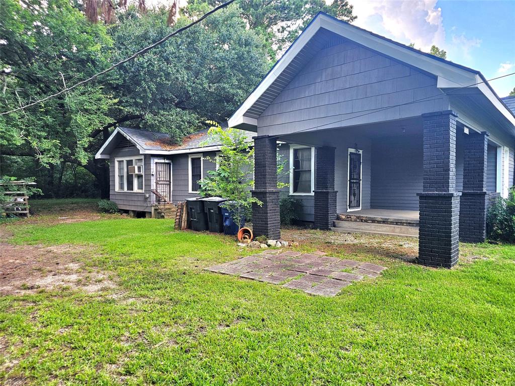 4448 Greenwood Boulevard Property Photo 6
