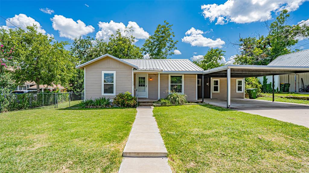 505 Hereford Street