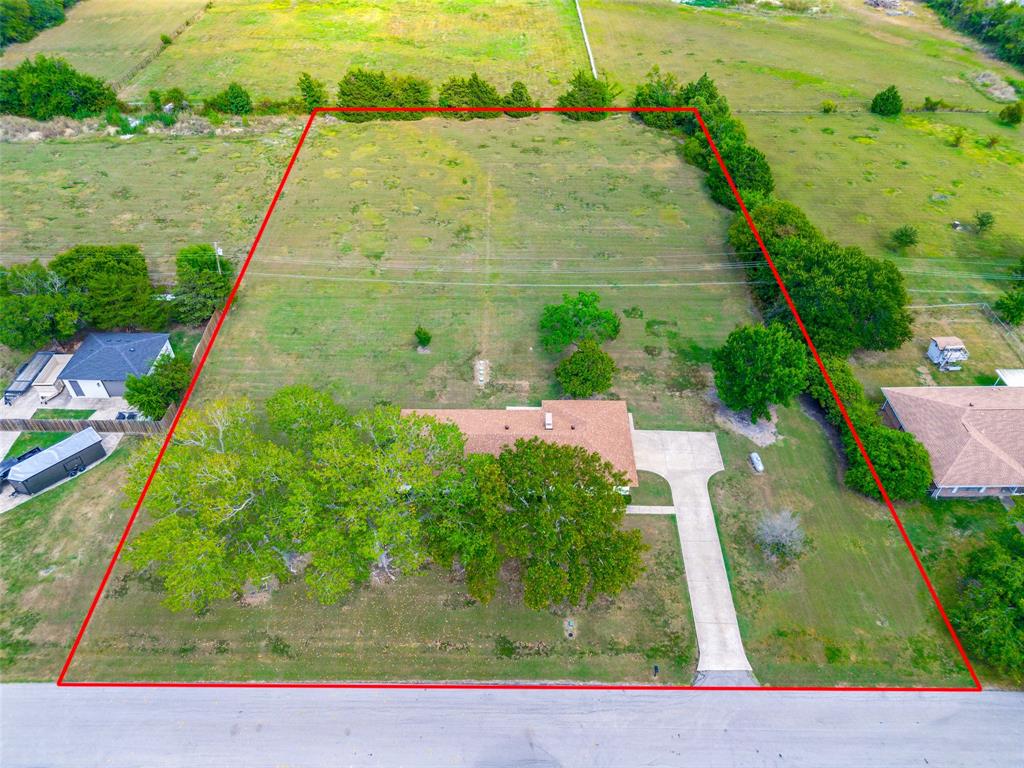 21 Hillview Drive Property Photo 1