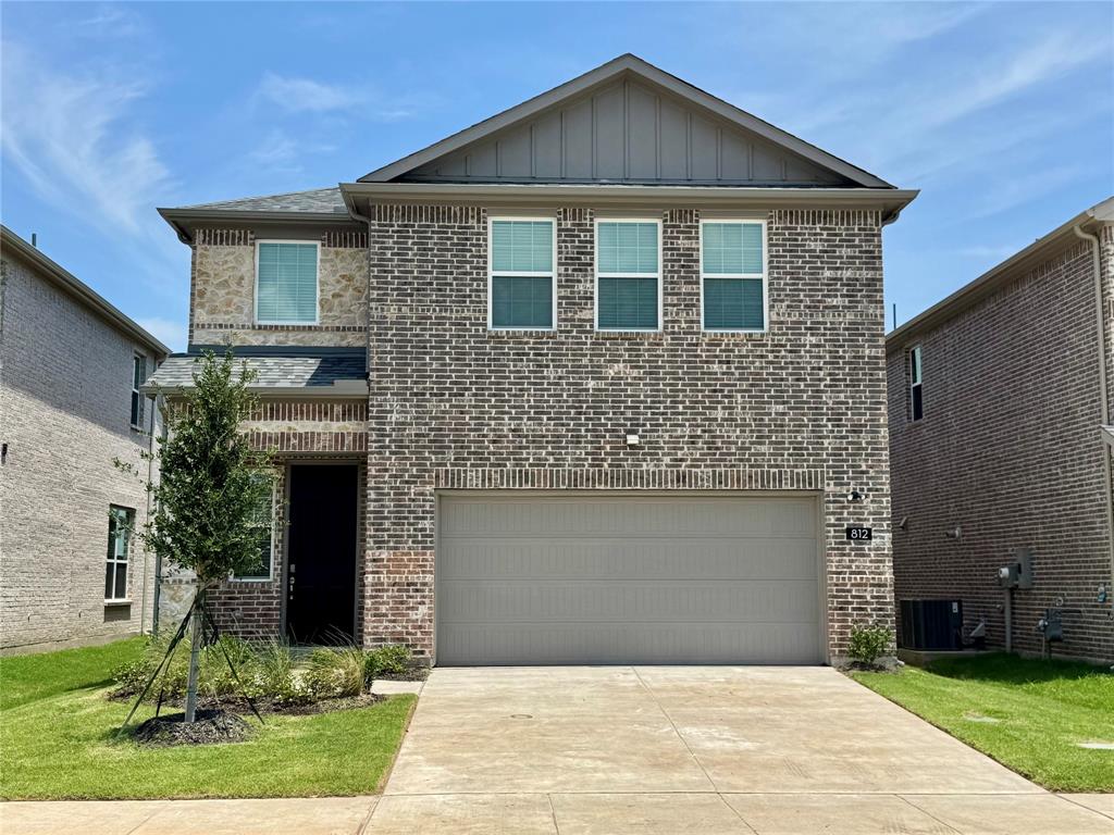 812 Aroco Bend Property Photo 1
